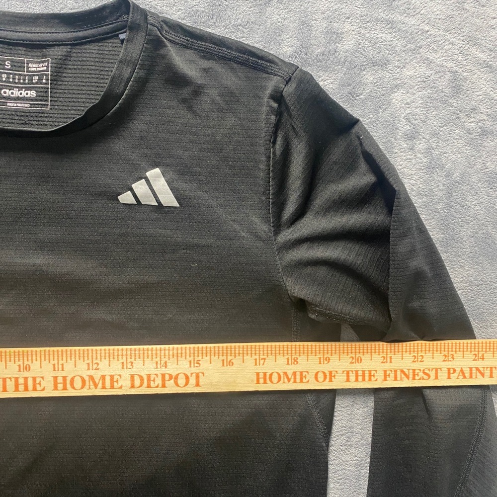 Adidas Shirt Mens Small Aeroready Long Sleeve Training Black HM8436 Made in 2022 - Picture 4 of 9